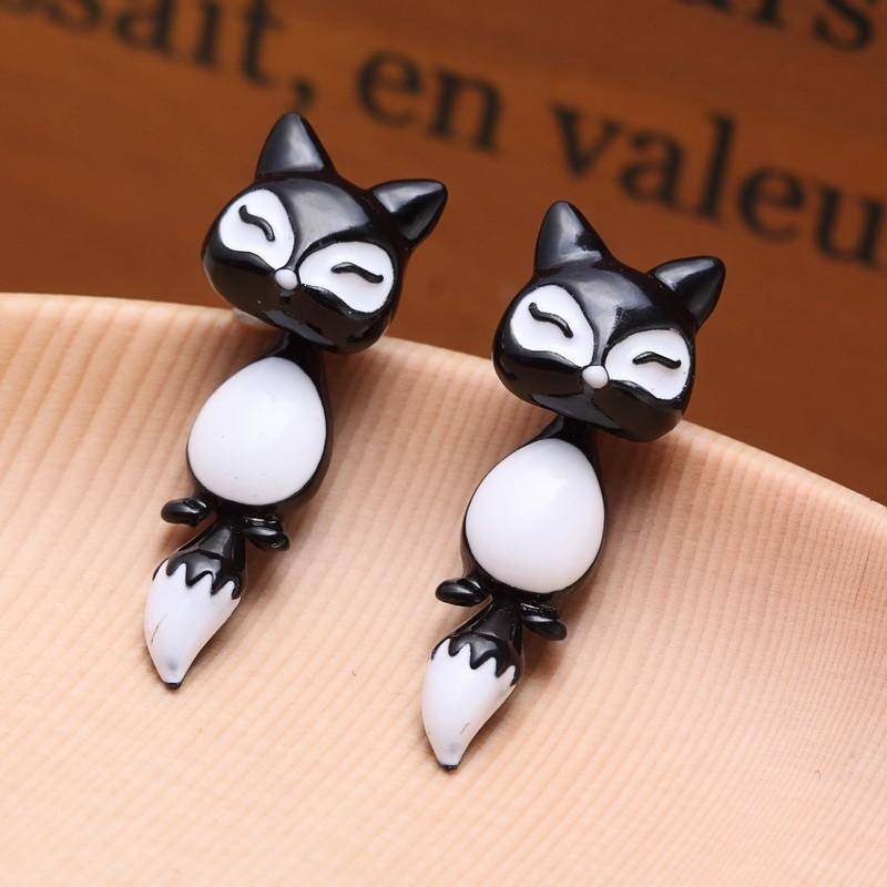 Dancing Fox Two Piece Moving Earrings