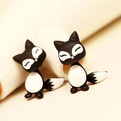 Dancing Fox Two Piece Moving Earrings