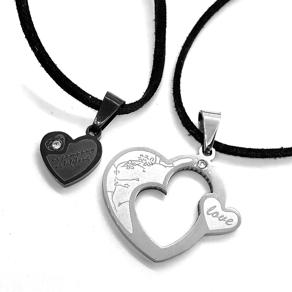 feshionn-iobi-love-within-puzzle-heart-pendant-necklace-set