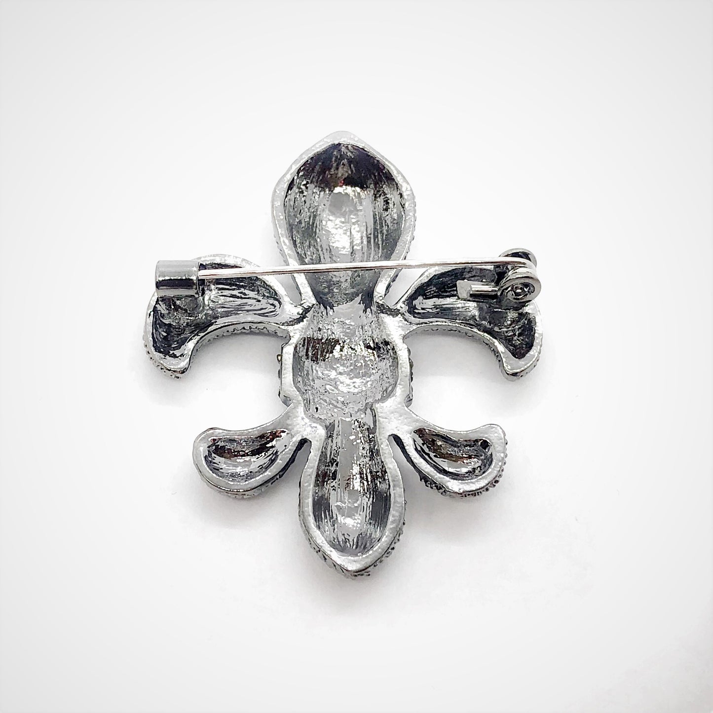 Fleur De Lis Vintage Style Gunmetal Crystal Brooch