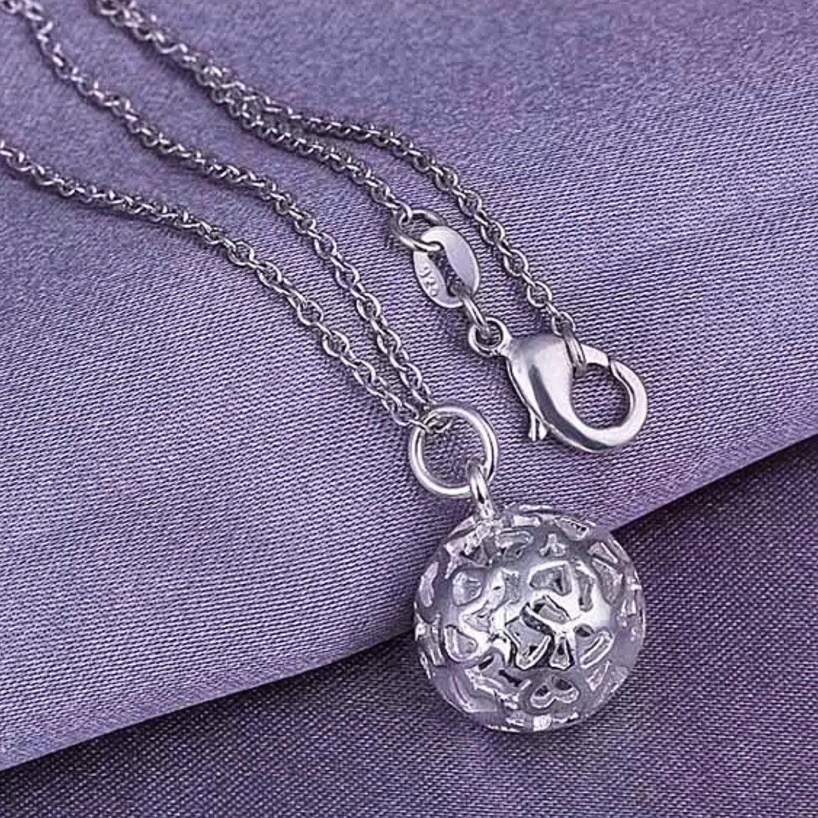 Round Threaded Heart Silver Necklace And Earring set for Women