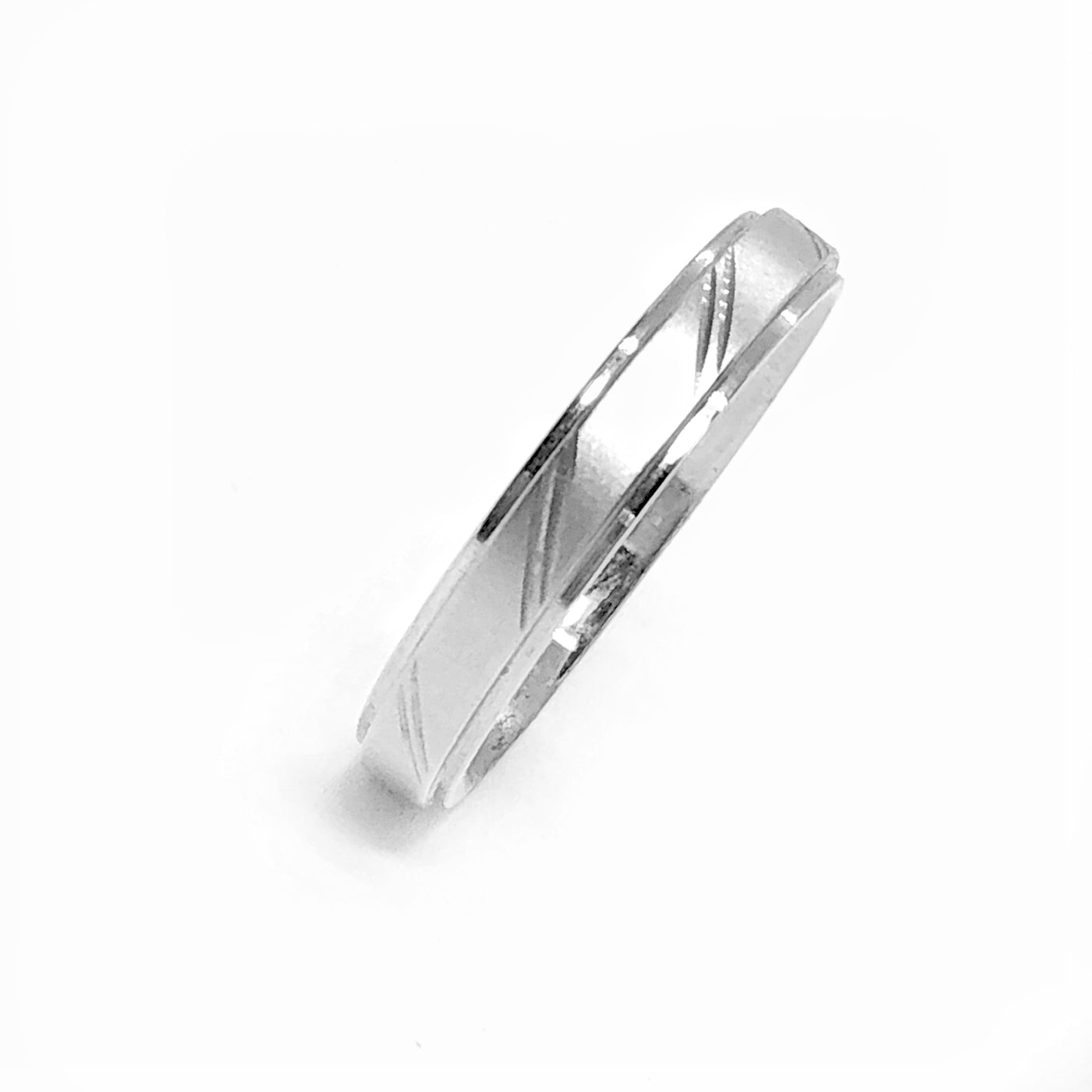 Petite 4mm Diagonal Striped  Stainless Steel band