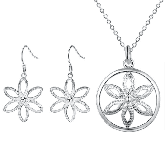 Shine Flower Silver Necklace and Earrings Set for Woman