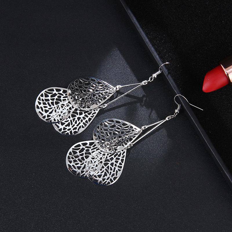 Dangling Mesh Drops Earrings in Gold or Silver for Women