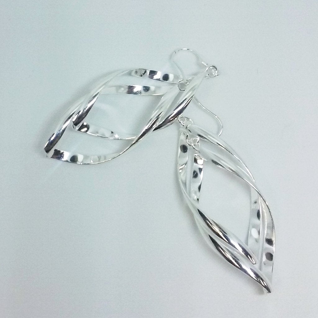 Wide Lines Sterling Silver Interlocking Spirals Earrings For Woman