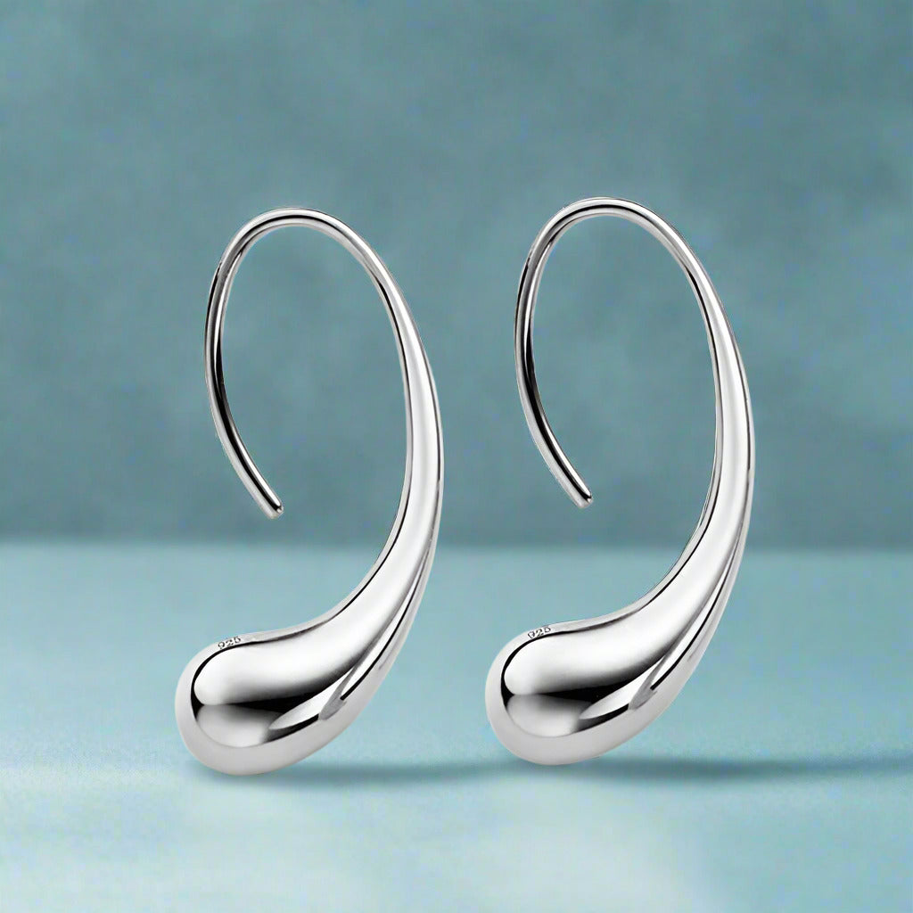 Feshionn IOBI Earrings Silver ON SALE - Chic Tear Drop Silver or Gold Hook Earrings