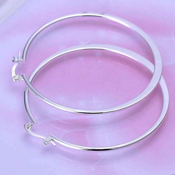 Feshionn IOBI Earrings Silver Razor Bold Hoop Earrings