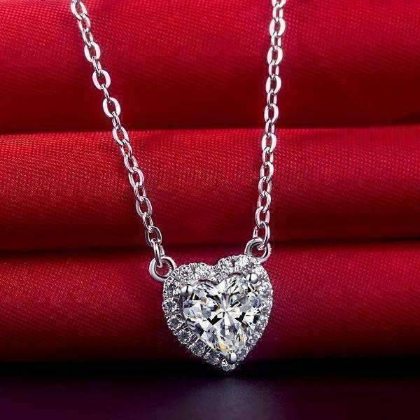 Feshionn IOBI Necklaces Isabella 1CT Heart Halo IOBI Cultured Diamond Solitaire Pendant