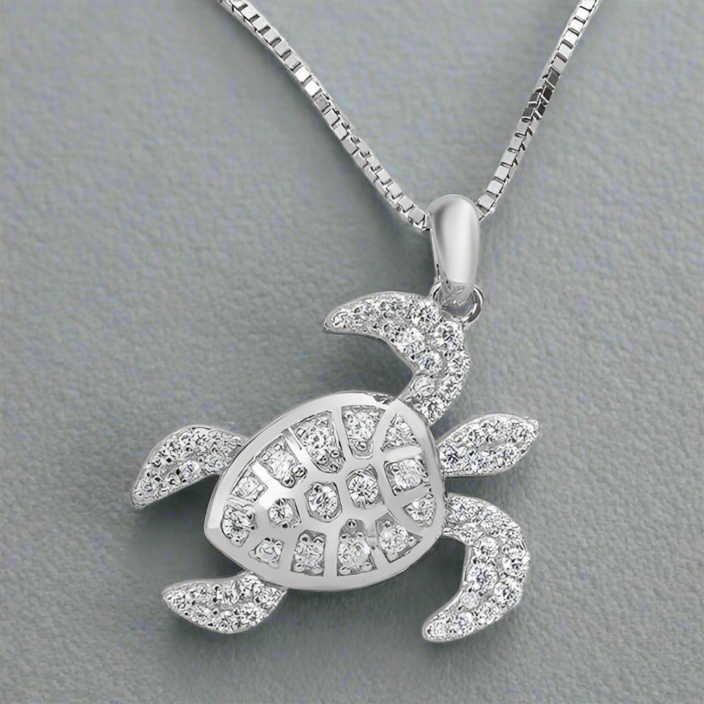 Feshionn IOBI Necklaces La Mer Pavé Sea Turtle IOBI Cultured Diamond Pendant