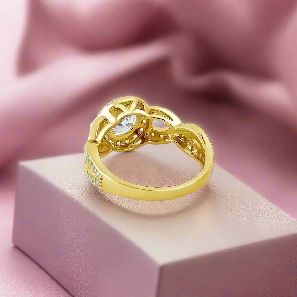 Feshionn IOBI Rings Allura 0.80CT Twisted Halo 10K Solid Yellow Gold IOBI Cultured Diamond Ring