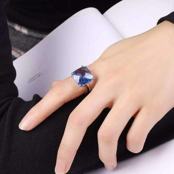 Feshionn IOBI Rings Dreamy Blue Cushion Cut Crystal Ring