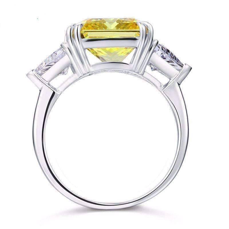 Feshionn IOBI Rings Fancy Canary 8CT Princess Cut Three Stone Ring