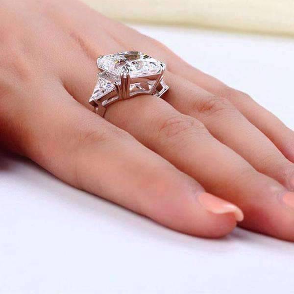 Feshionn IOBI Rings Fancy Fire 8CT Princess Cut Three Stone Ring