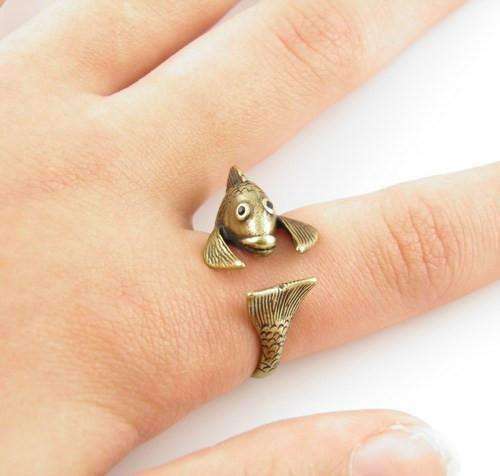 Feshionn IOBI Rings Fish Friend Adjustable Animal Wrap Ring