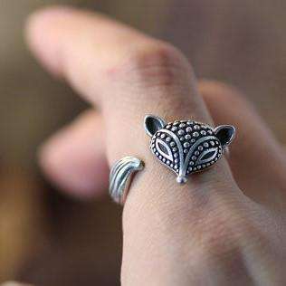 Feshionn IOBI Rings Foxy Lady Adjustable Fox Animal Wrap Ring