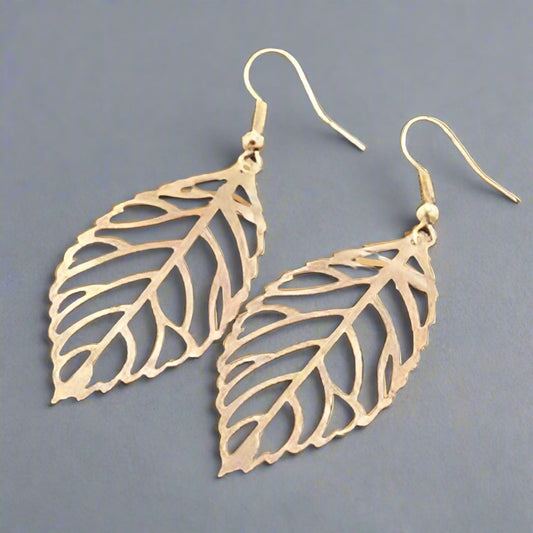 Feshionn IOBI Sets Yellow Gold Earrings Seasons of Beauty Leaf Cut Out Necklace or Earrings