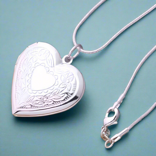 Floral Design Stamped Silver Heart Locket Necklace for Woman